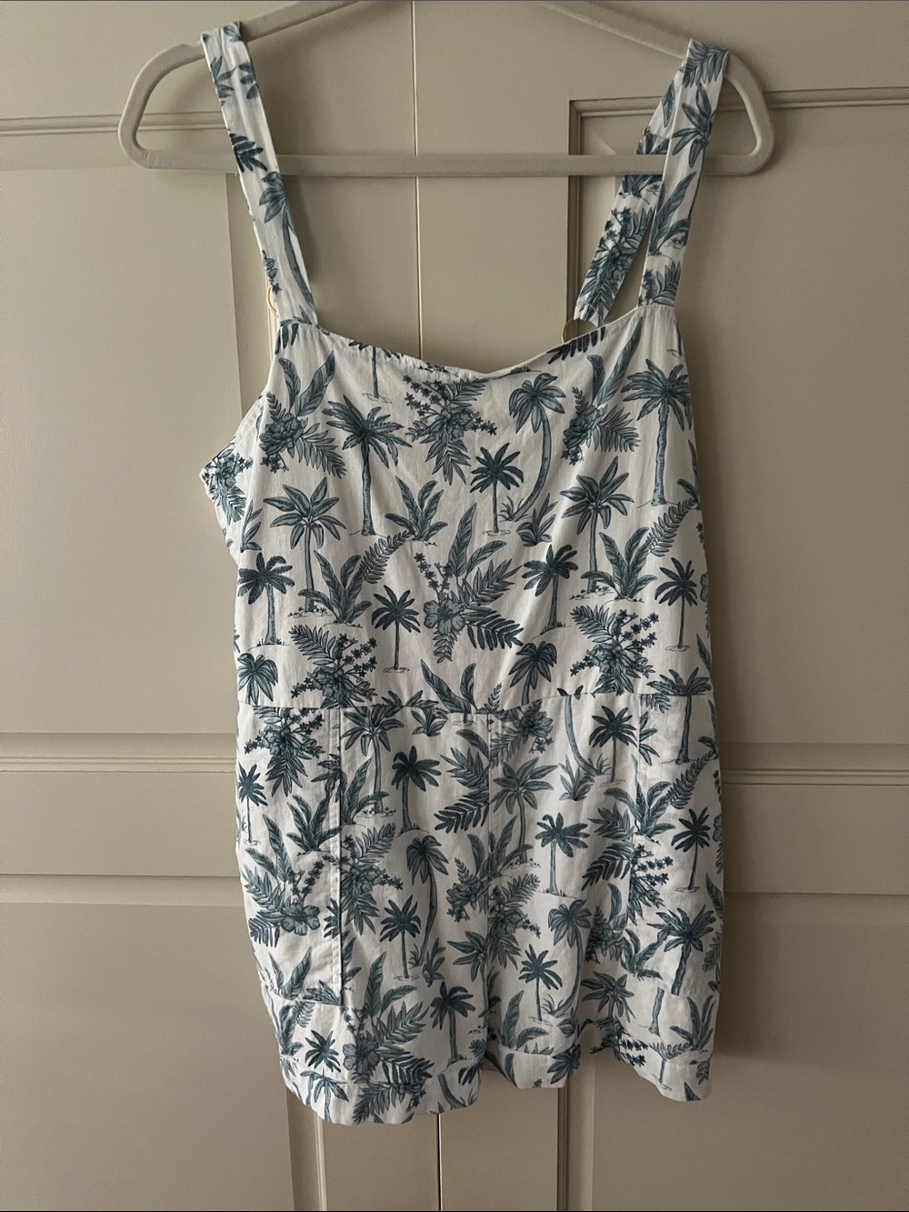 Show Me Your Mumu Catch Me Romper in Blue Lagoon Palm Size L